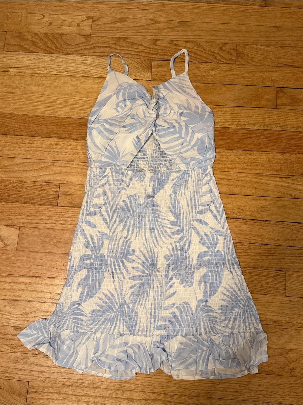 Light Blue Leaf-Print Spaghetti Strap Dress